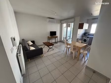 à louer – appartement t2 meublé de 42 m² à décines-charpieu