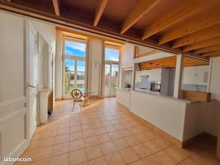 particulier loue rare duplex 105m2 avec jardin