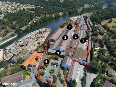batiment 1 pièce 17000 m²