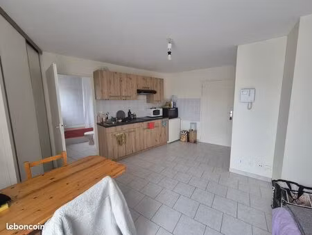 studio meublé oyonnax