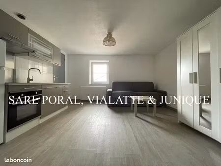 studio 1 pièce 24 m²