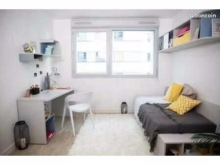 studio 1 pièce 18 m²