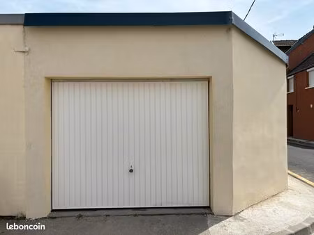 location garage ou box ou garde meuble oissel