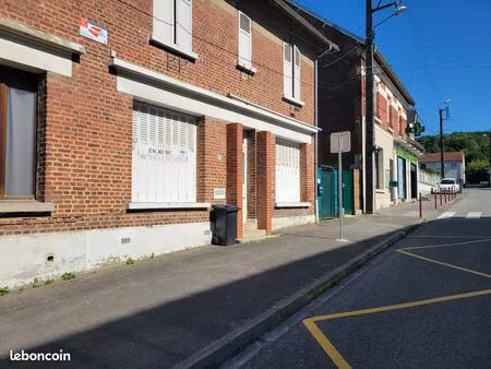 un local à usage commercial