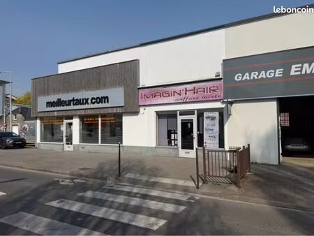 location local plein centre laon