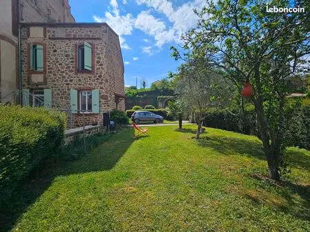 maison 6 pièces 103 m²