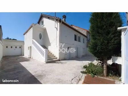 maison 8 pièces 163 m²