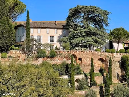 propriété 10 pièces 480 m²