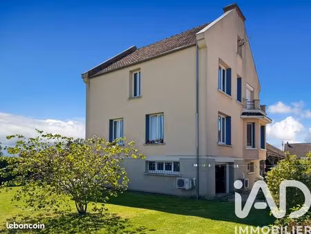 maison 9 pièces 170 m²