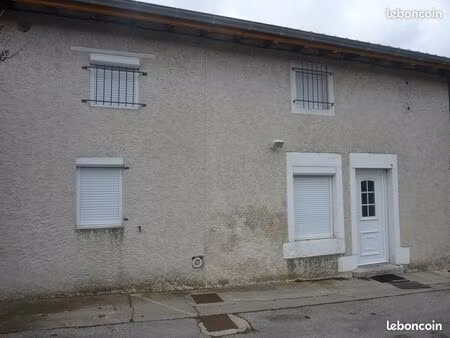maison de village à louer