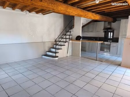 maison à louer à montescot