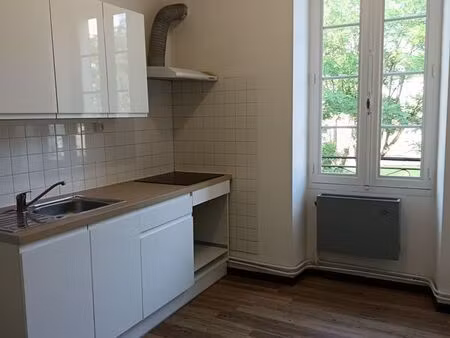 a louer appartement lumineux 4 pieces castres