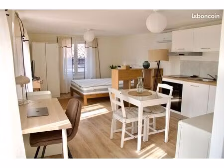studio/t1 de 27 m² neuf  meublé et 100 % équipé à castres