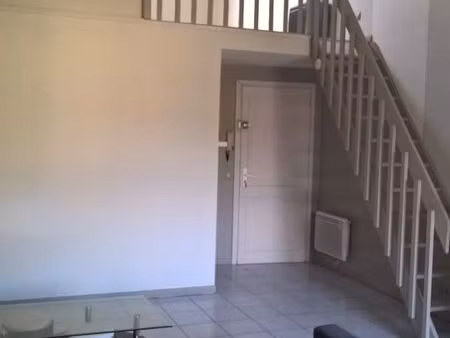 agréable t2 climatisé 50m2