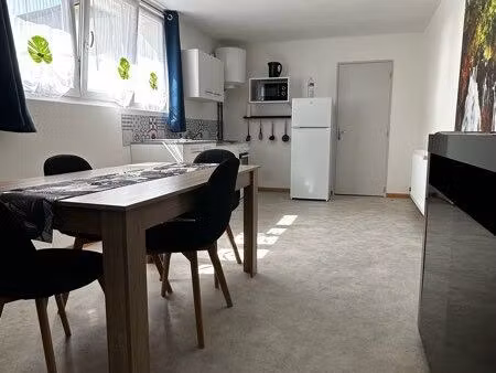 grand appartement tout confort tout meublé tout charges inscluses