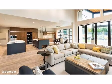 appartement 6 pièces 145 m²