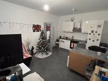 t2 à louer disponible de suite