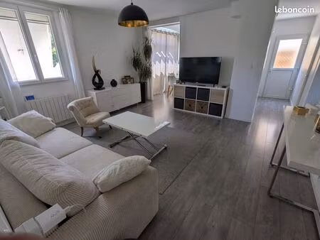 appartement lumineux t4 modulable – clim – dernier étage