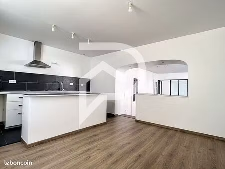 appartement 2 pièces 52 m²