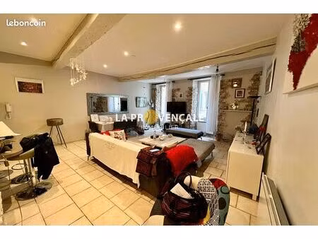 triplex 6 pièces 155 m²
