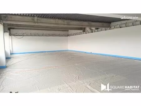 bureaux 200 m²