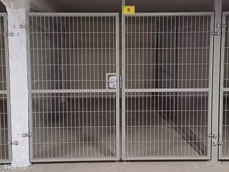à louer : garage neuf et sécurisé – idéal vichy centre  proximité école de commerce