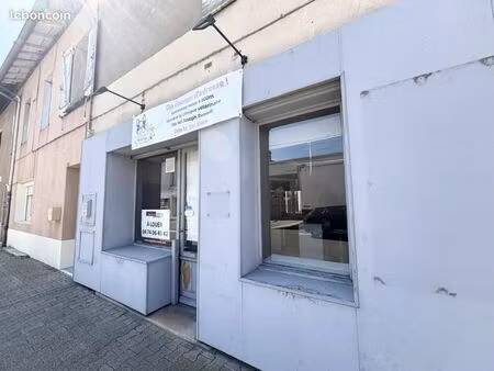 local commercial 35 m²