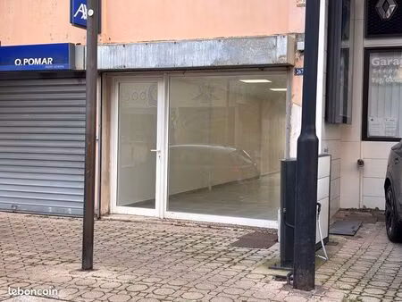 local commercial