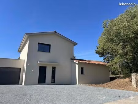 maison neuve 6 pieces 131 m2