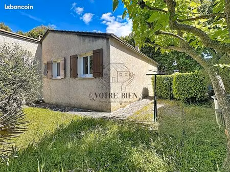 villa 5 pièces 102 m²