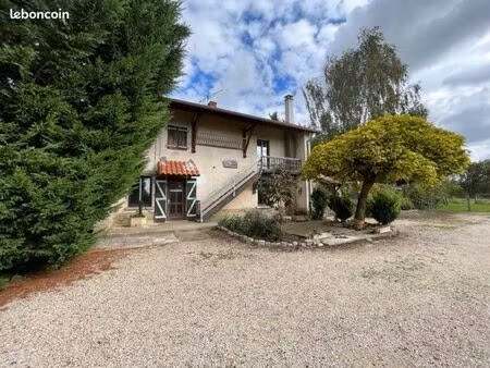 villa 4 pièces 105 m²