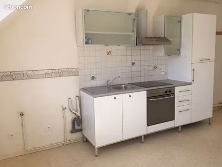 appartement 2 chambres - libre de suite