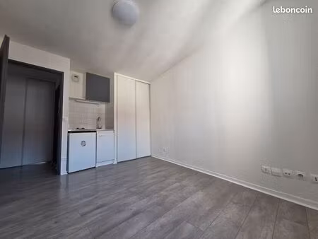 1 pièce  18 m² · brétigny-sur-orge 91220 · quartier centre-ville