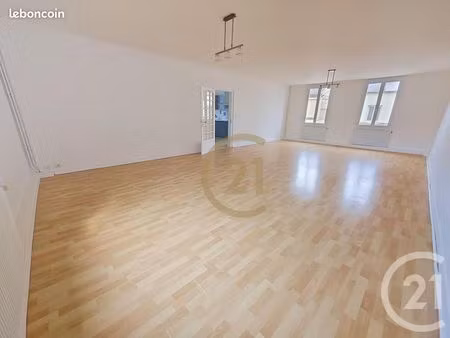 appartement 5 pièces 139 m²