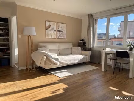 appartement t3 lumineux - gap sud ?
