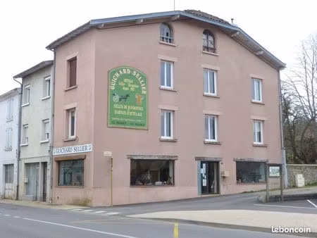 bâtiment professionel artisanal