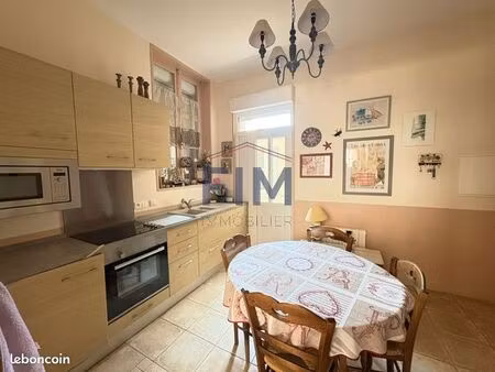studio 1 pièce 24 m²
