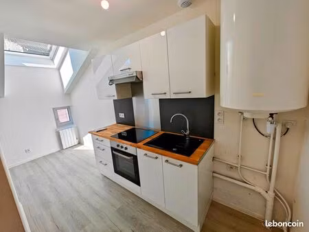 appt t2 de 50m² rénové et isolé au 2ème étage