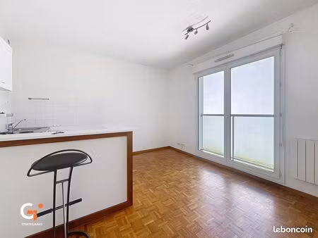 studio 1 pièce 23 m²
