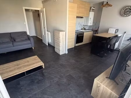 studio meublé