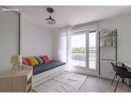 studio 1 pièce 16 m²