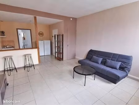 appartement 1 pièce 33 m²