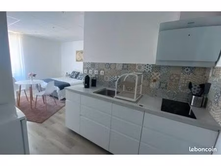 studio meublé