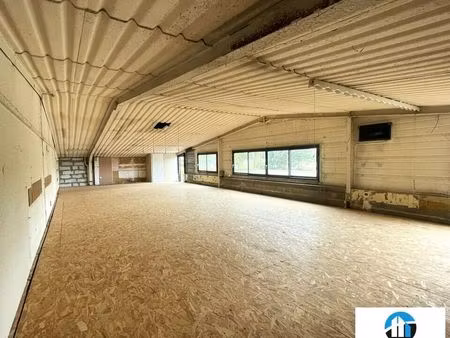 bureaux 105 m² arnas