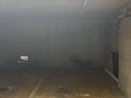 location parking courbevoie
