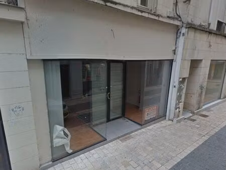location de murs commerciaux de 152 m² au 79 rue bourbon à châtellerault