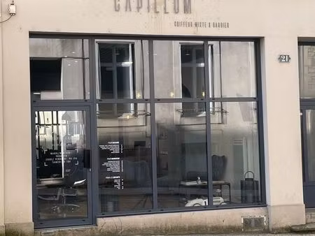 local a louer pour coiffure