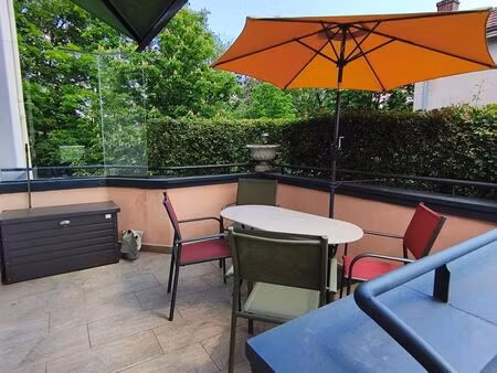 maison de ville 6 pièces 150 m²