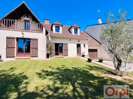 maison 5 pièces 197 m²