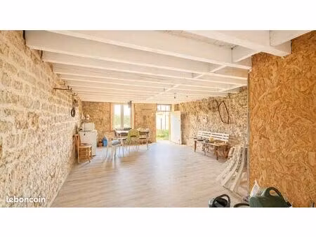 grange 3 pièces 164 m²